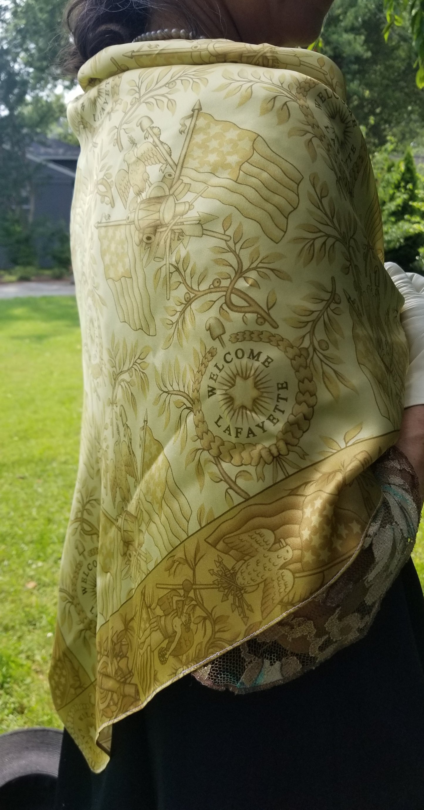 Silk Welcome Lafayette - 100% Real Silk - Available in two sizes