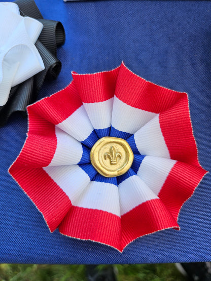 Tricolor Revolution Cockade 3.5 Inches - Bleu, Blanc, Rouge/Red, White, Blue