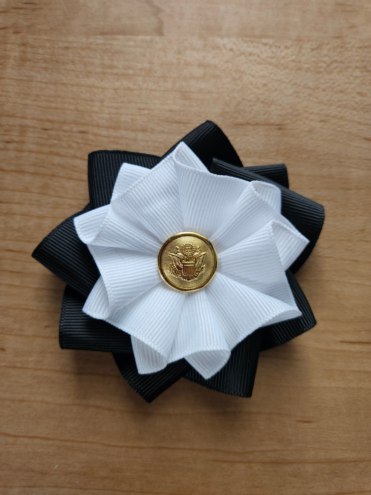 Alliance Cockade - American Revolution Cockade - 3.5 Inches - White on Black
